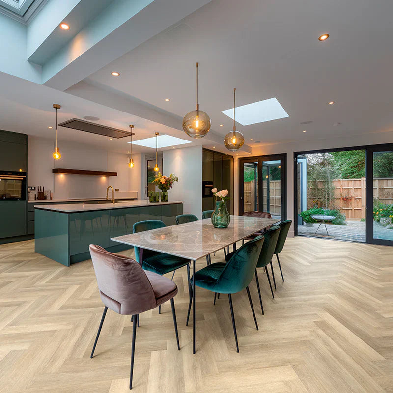 LS Flooring - Fine Oak Amber Dryback Visgraat (Plak)